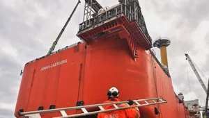 SEC Norge scaffolding operator in front of Johan Castberg FPSO hull at Stord